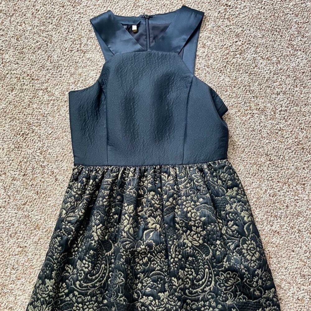 4. Collective Black Gold Brocade Halter Dress NWT Size 4